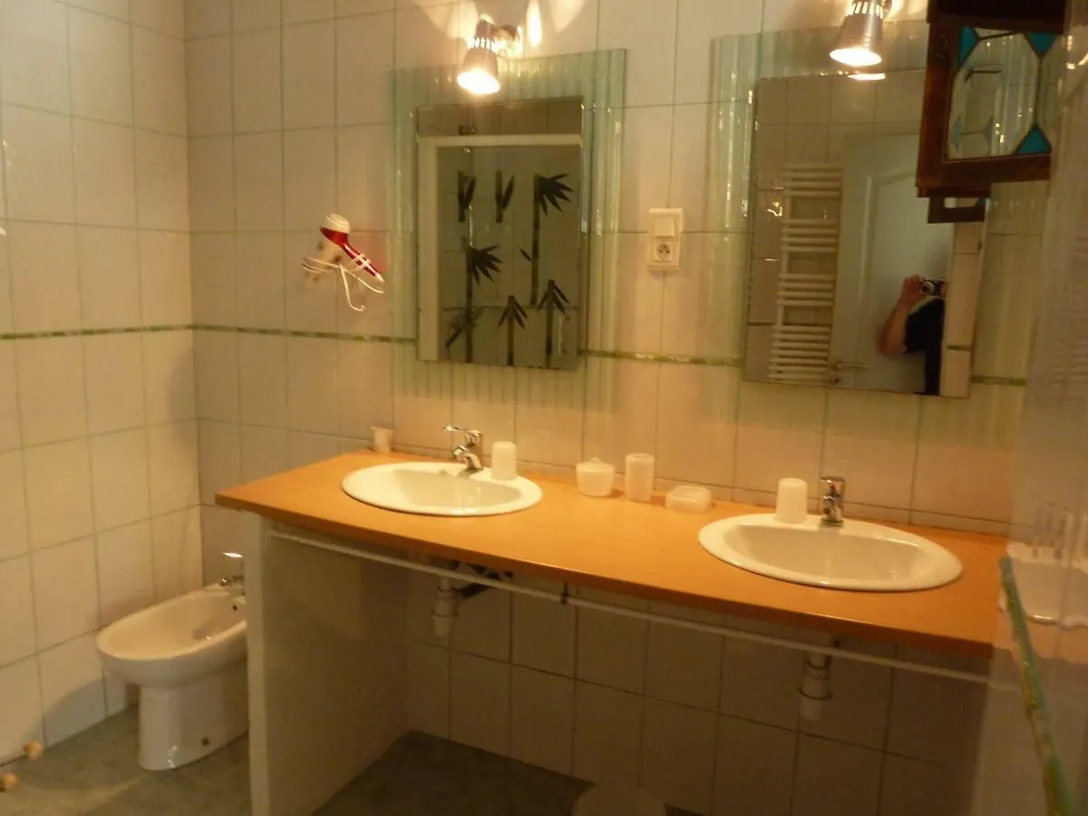 Residence Plein Sud Capvern 0*,  France
